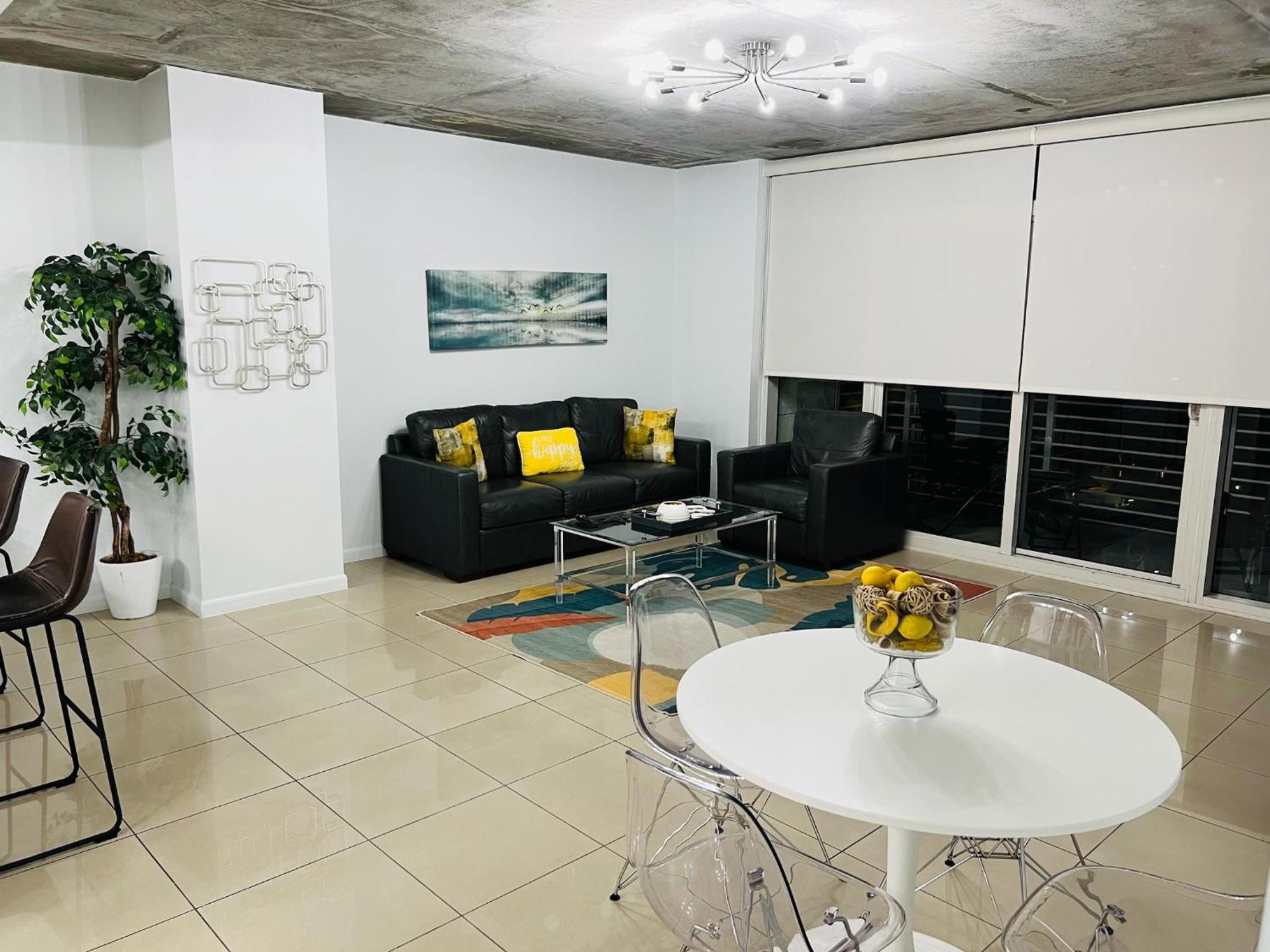 Spacious 2Bd 2Bth At Midblock Майами Экстерьер фото